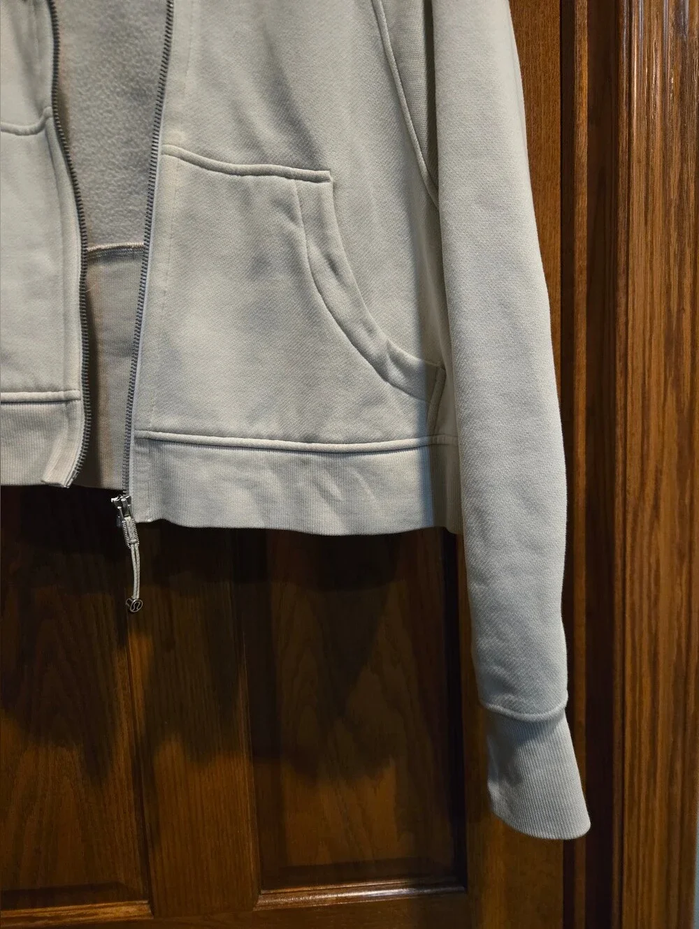 Lululemon athletica, Scuba, Light Cream Zip Hoodie